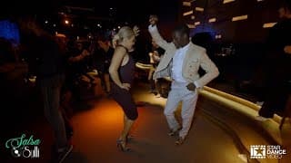 Mouaze Konaté & Linda Aramendiz - social dancing @ Salsa Osulli 2021