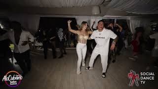 Paolo Suarez & Alina Vakhner - social dancing @ Alocubano Salsa Festival 2022