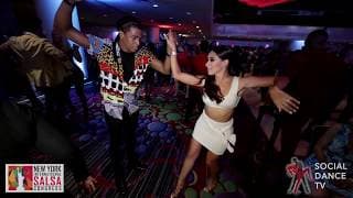 Michelle Morales & Michelle Morales - social dancing @ New York International Salsa Congress 2019
